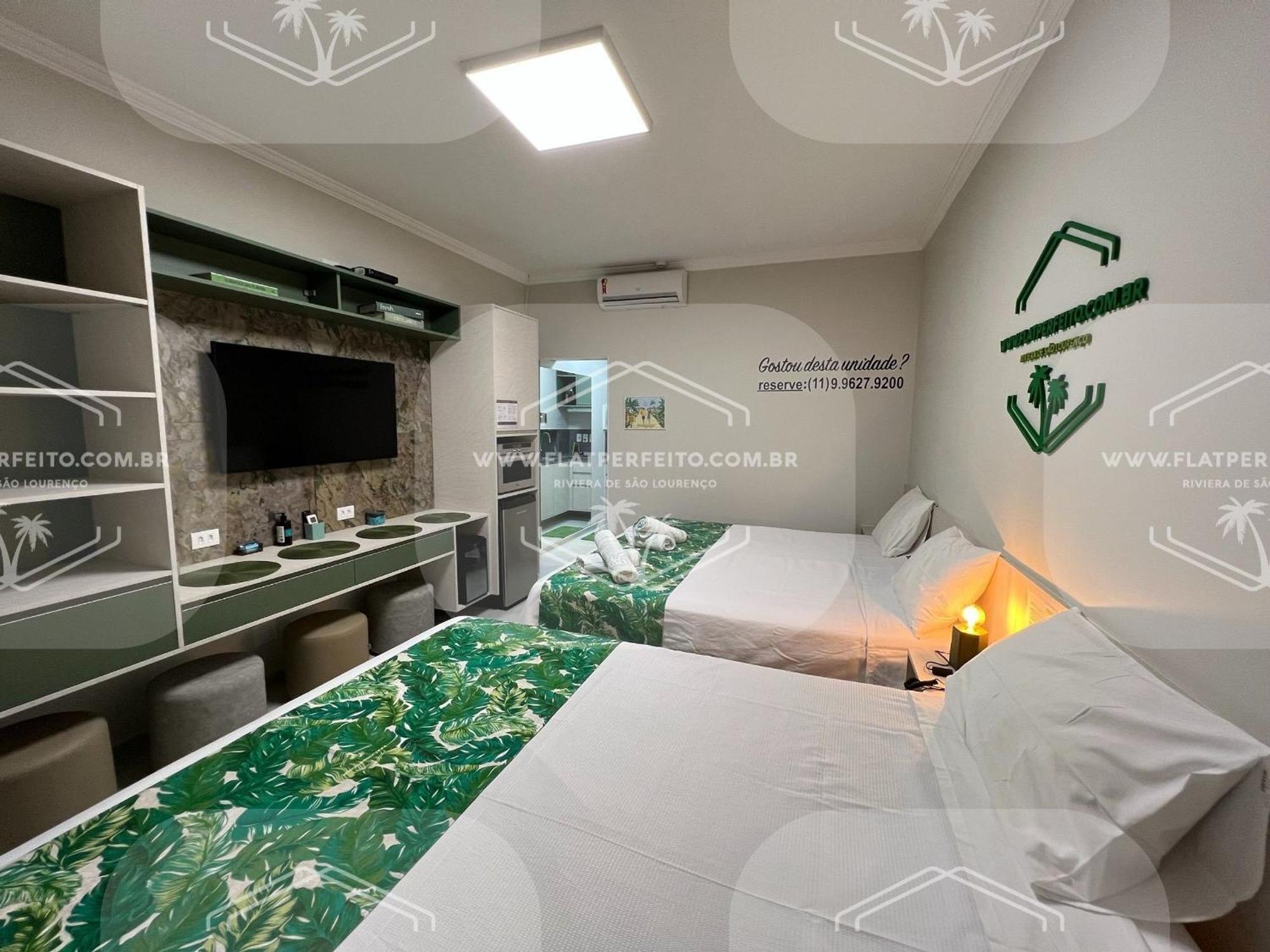 Flat Amarilis: Riviera Beachfront with Breakfast and Pool Riviera de Sao Lourenco Exterior photo