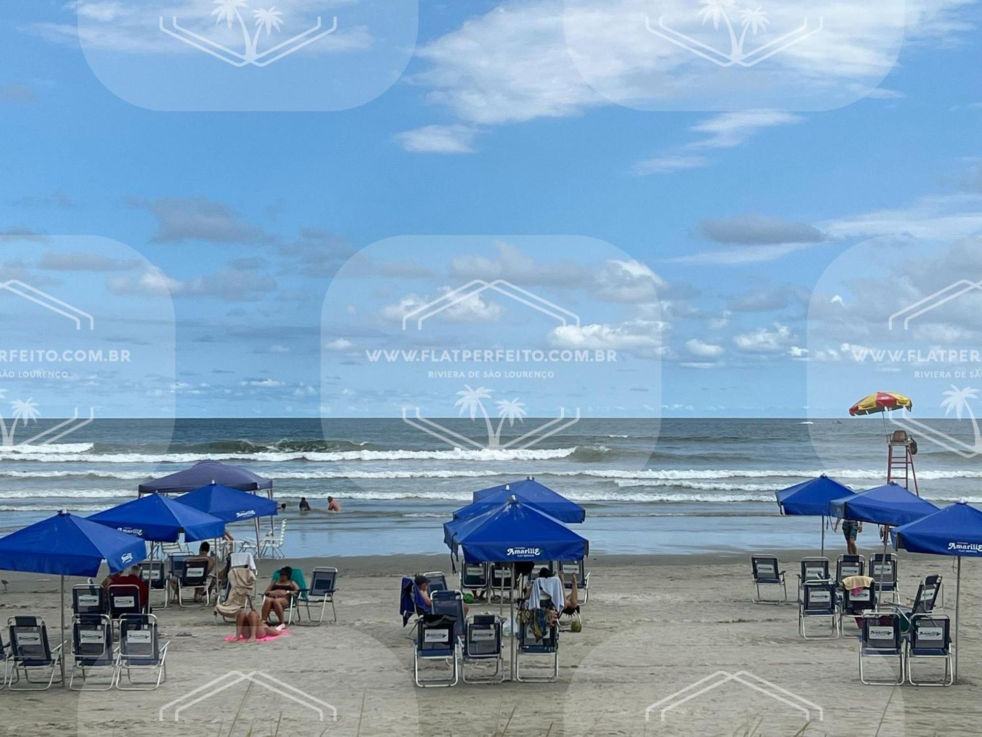 Flat Amarilis: Riviera Beachfront with Breakfast and Pool Riviera de Sao Lourenco Exterior photo